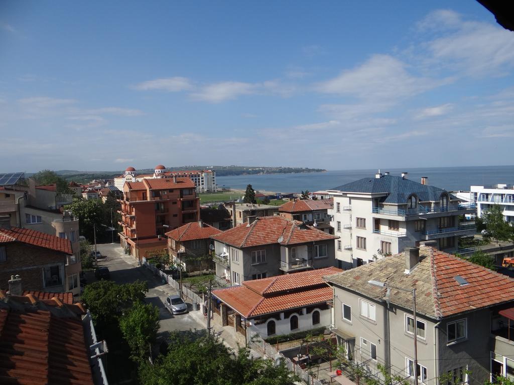 Guest House Lazur Obzor Bagian luar foto